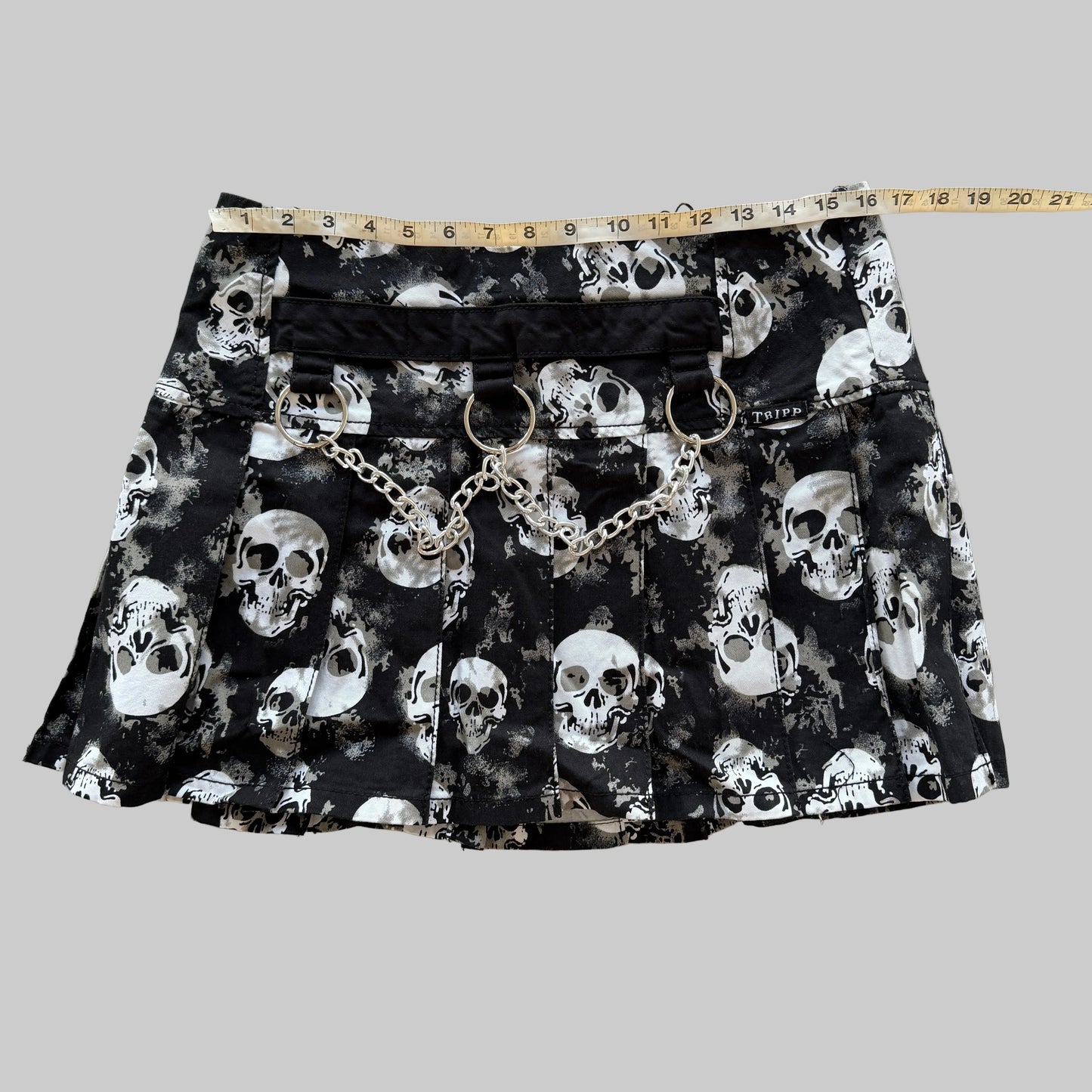 Tripp NYC Shadow Skull Chain Pleated Skirt