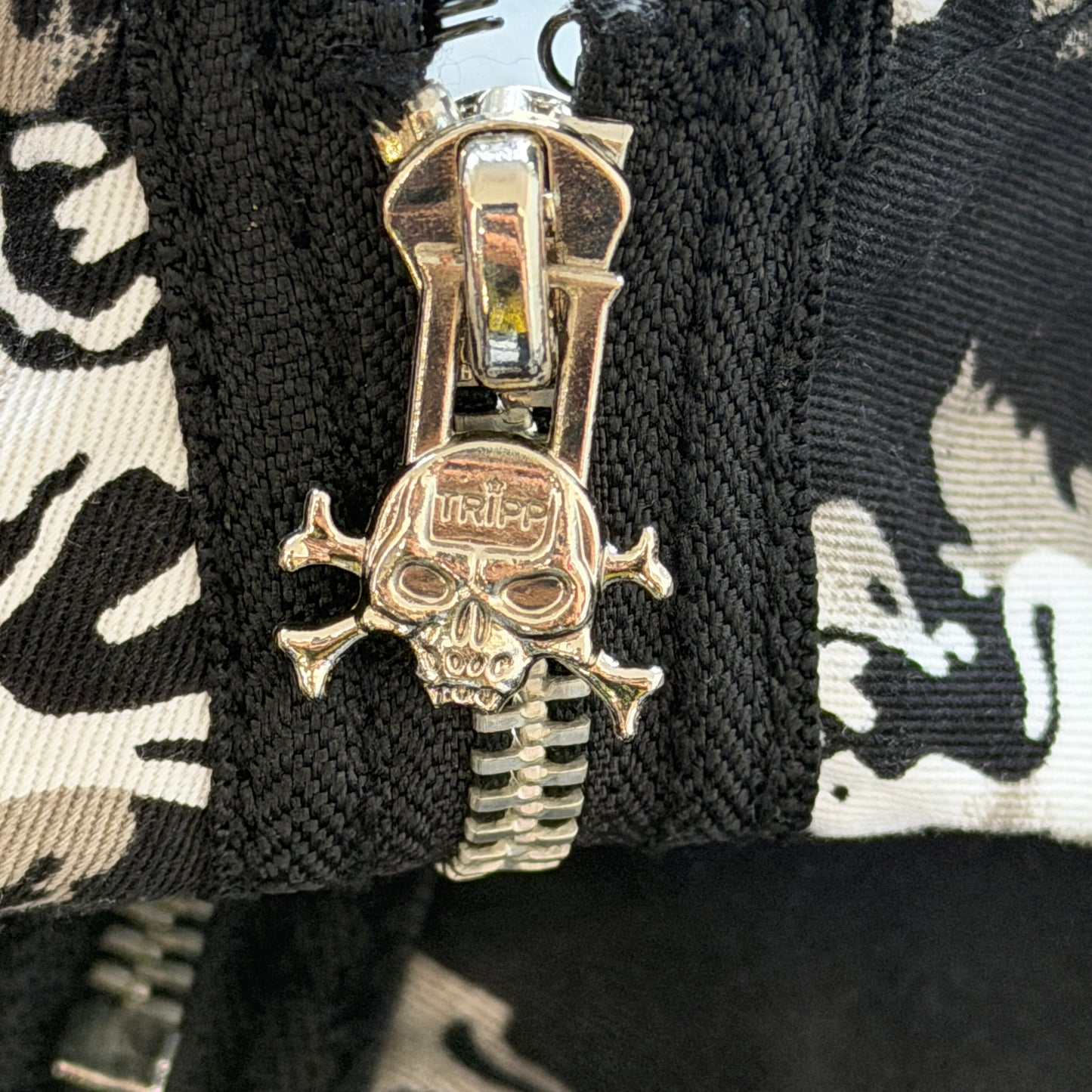 Tripp NYC Shadow Skull Chain Pleated Skirt